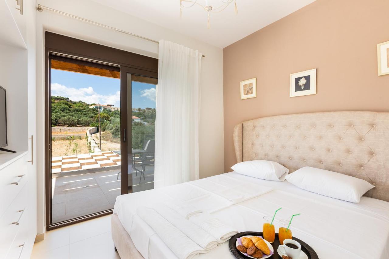 Eudora Luxury Stone Villa 阿尔米里达 外观 照片