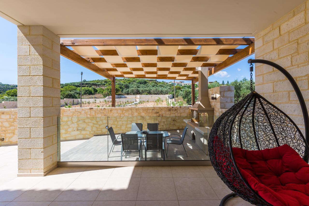 Eudora Luxury Stone Villa 阿尔米里达 外观 照片