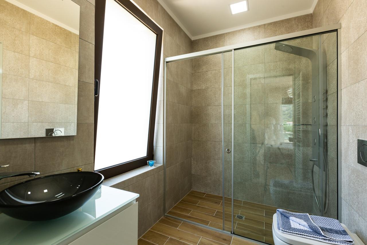 Eudora Luxury Stone Villa 阿尔米里达 外观 照片