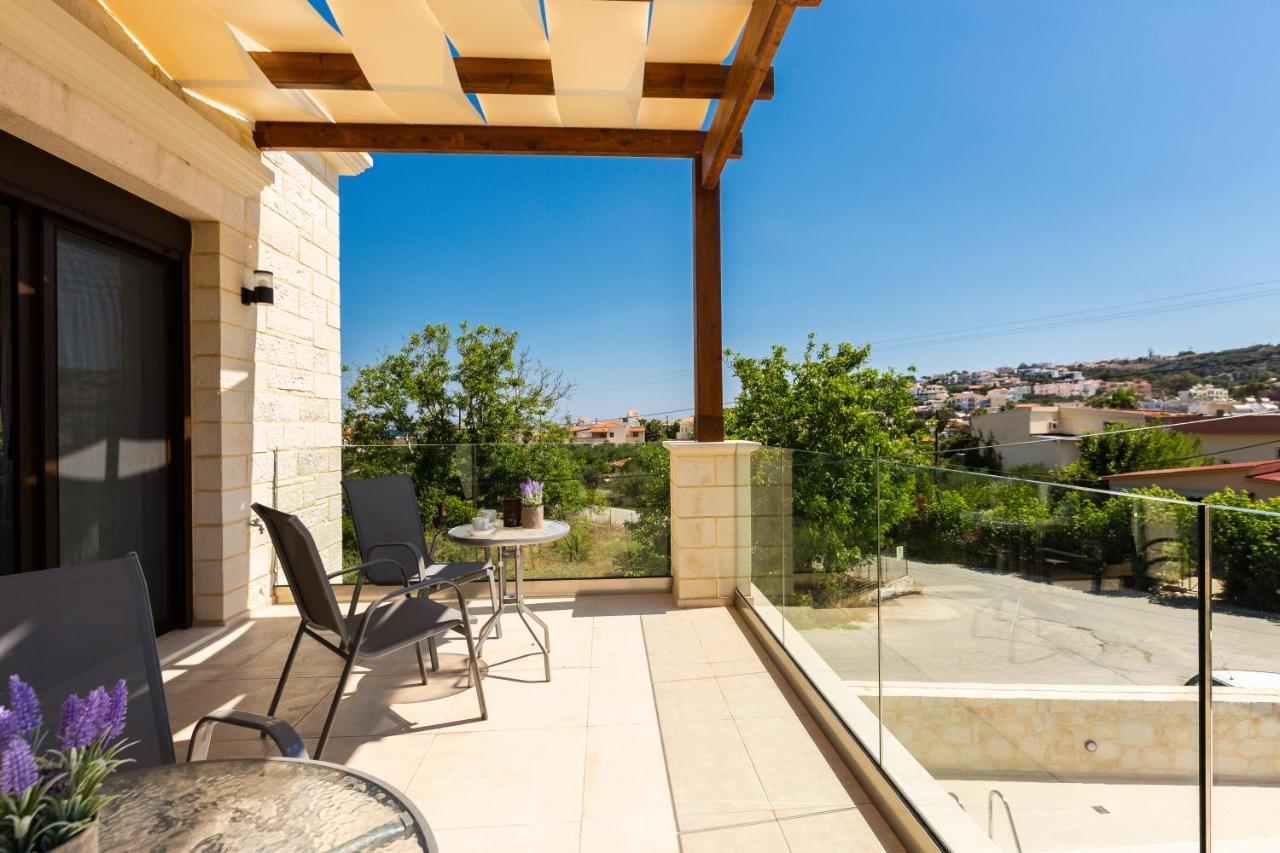 Eudora Luxury Stone Villa 阿尔米里达 外观 照片