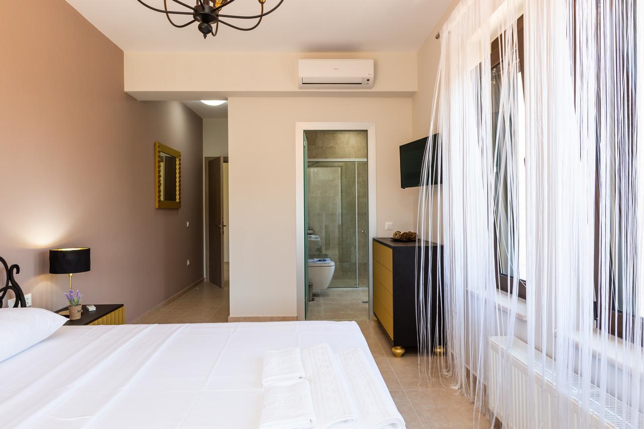 Eudora Luxury Stone Villa 阿尔米里达 外观 照片