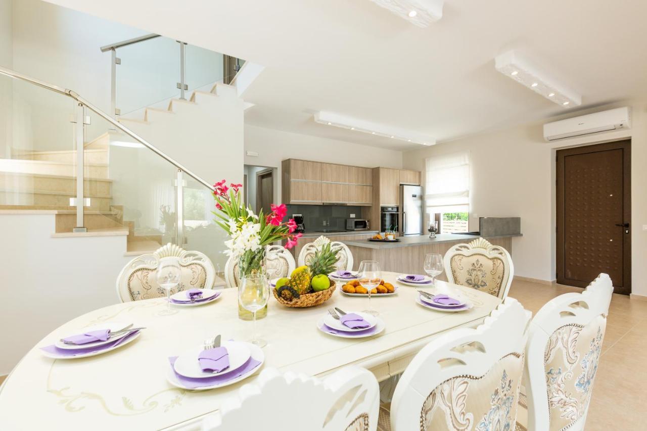 Eudora Luxury Stone Villa 阿尔米里达 外观 照片