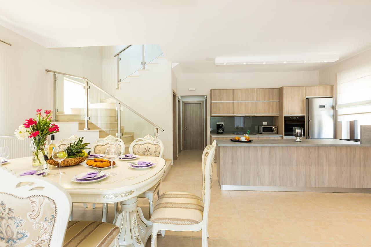 Eudora Luxury Stone Villa 阿尔米里达 外观 照片